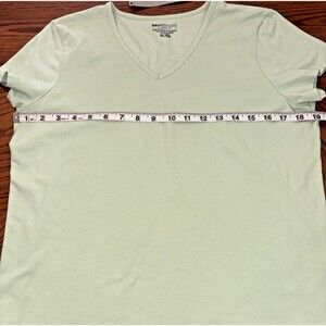 Basic Editions Women's Lime Green Short Sleeve T Shirt Size: XL